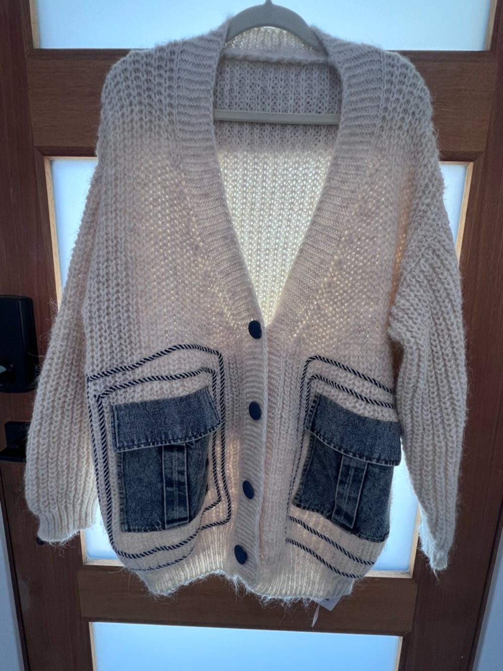 MICAS Trendy Beige Chunky-Knit Cardigan Sweater L Button Denim Pockets V-Neck